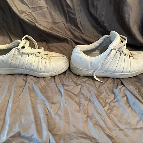 Men’s all white K-Swiss classics. 11 - Picture 6 of 8
